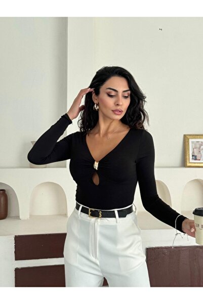 LİSAA BUTİK Bluz with Drop Detail Accessories