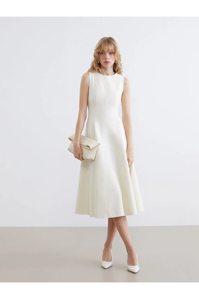 LC Waikiki LCW Vision Ekru Bisiklet Yaka Peplum Elbise