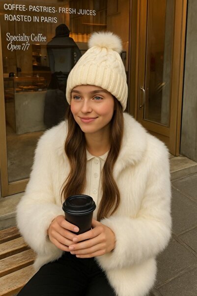 stravis Beige Beanie with Fur Fleece Inside and Pompom
