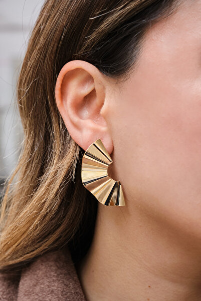 ByFlorya Jewelry أقراط هندسية متعرجة فاخرة مع أطراف فولاذية وطبقات معدنية بطو...