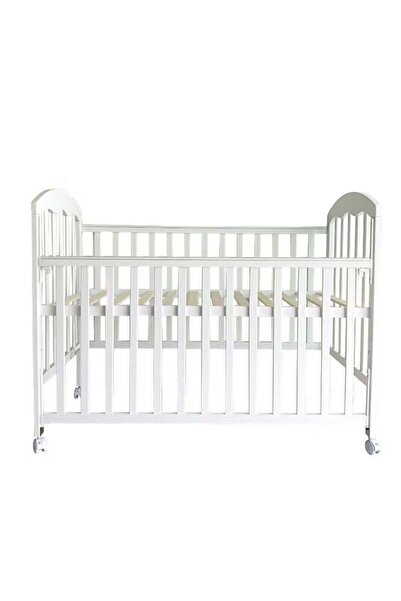 Baby Star Wooden Baby Bed with Elegant Design and 3 Heights