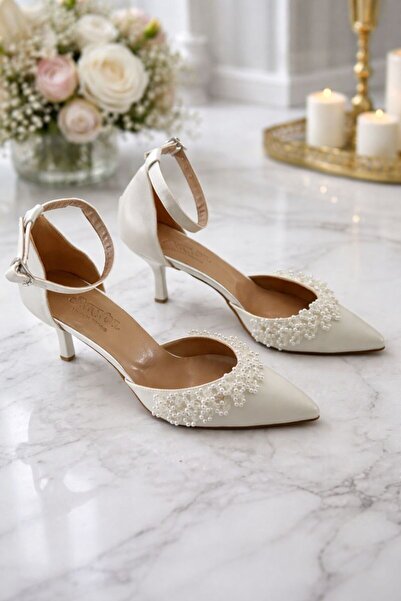 HELİS BUTİK Pearl Detailed Heeled Shoes