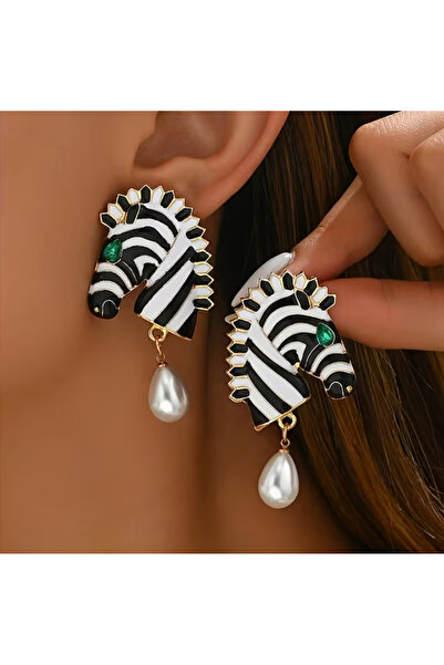 set.up أقراط مسمار من حجر الزركون واللؤلؤ طراز زيبرا