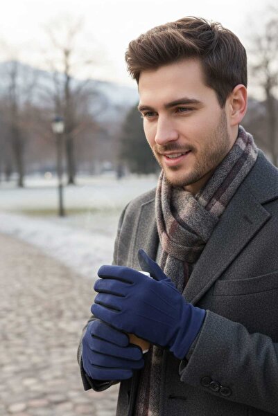 Aware Time Touchscreen Plush Men's Gloves