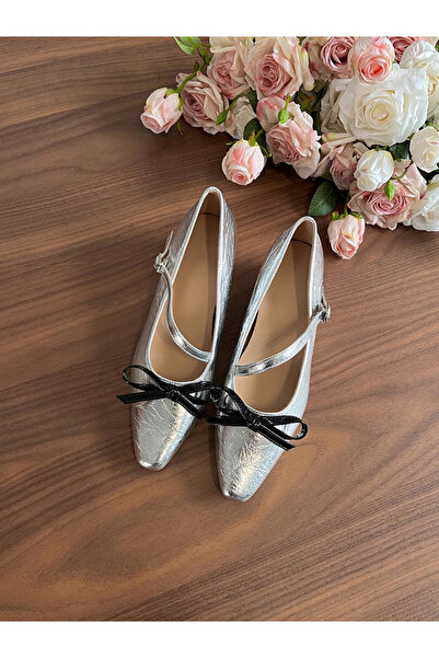 Take Two By Styli Women Silver Bow Detail Pointed Toe Shoes