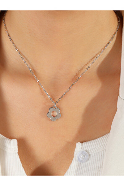 Take Two By Styli Flower Pendant Necklace