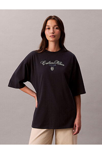 Calvin Klein Kadın Oversize T-shirt
