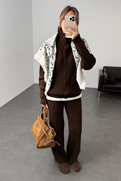 5in1Canpolat Brown Front Buttoned Knitwear Set 2583