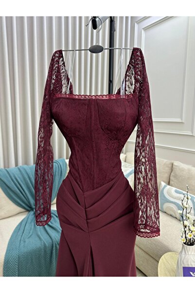 Kendallksa Corset evening dress with French lace