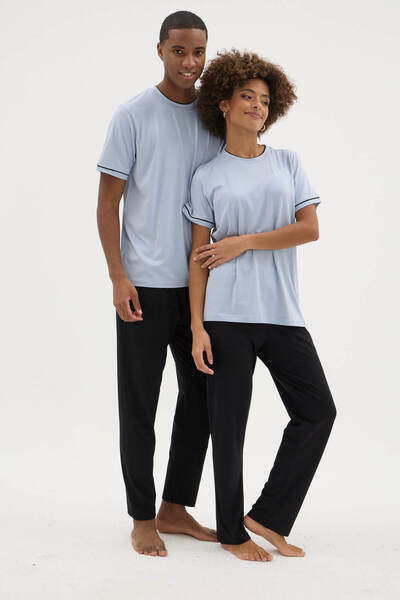 KLY Valentine's Day New Season Concept Women's and Men's 2-Piece Pajama Set S...