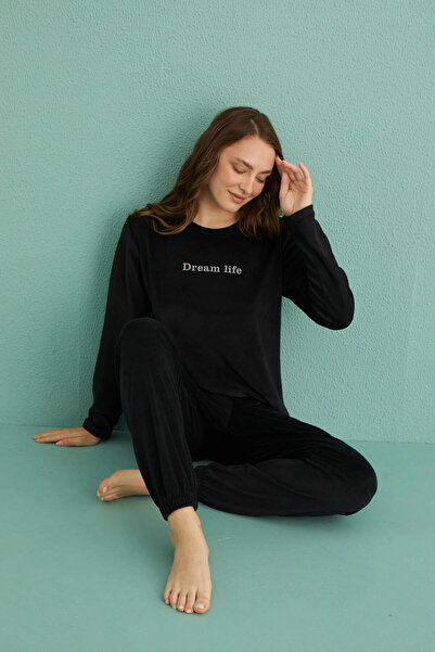 Mihra Stil Mihra 13164-10 Set de pijamale de iarnă din catifea pentru femei