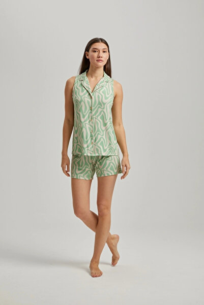 Pamuk & Pamuk Green Wave Pattern Short Sleeve Buttoned Shorts Set