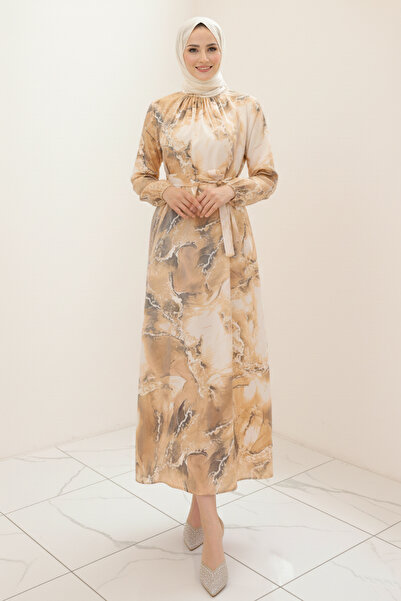 benguen فستان حجاب من الساتان الخردل - موديل 3991