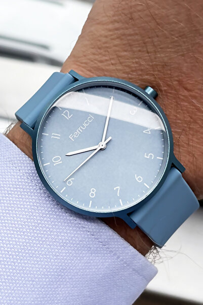 Ferrucci ساعة يد للجنسين 3 ATM مقاومة للماء لون أزرق بسوار سيليكون هيكل من الألومنيوم FRE2029C1