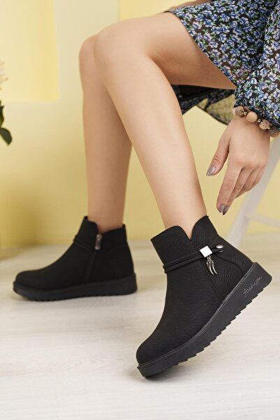 Nesil Shoes حذاء Dvm 1001 أسود كابي نسائي بسحاب للشتاء