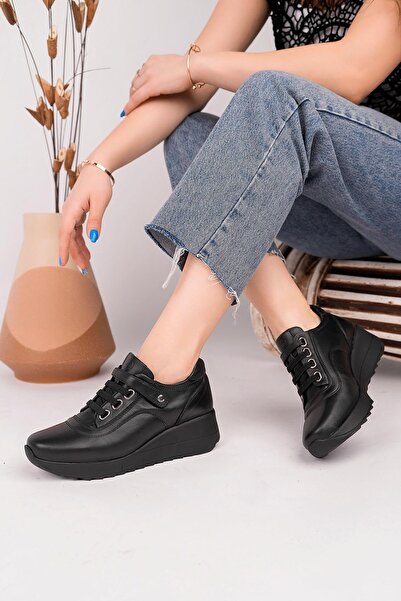 Mammamia D25KA 3535 حذاء نسائي من الجلد الطبيعي باللون الأسود