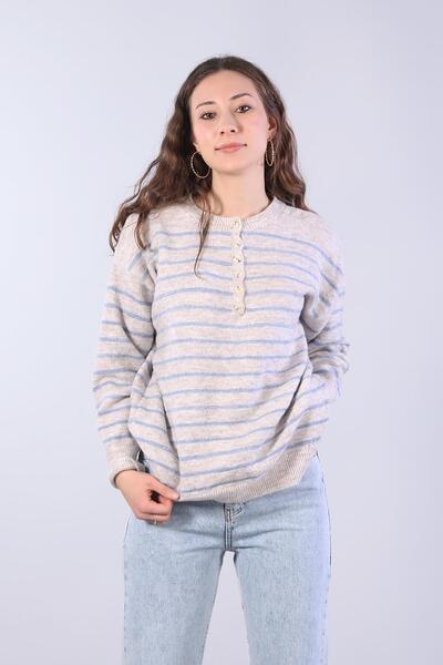 Mckanzie 01932 buttoned striped sweater with collar