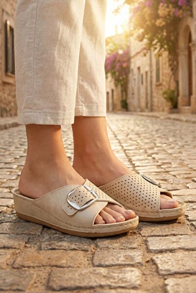 GEZER Női nyári masszázstalp, egycsatos, állítható magassarkú napi papucs