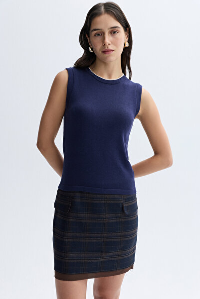 Mudo Modal Mixed Crocheted Sweater with a Circular Neckline