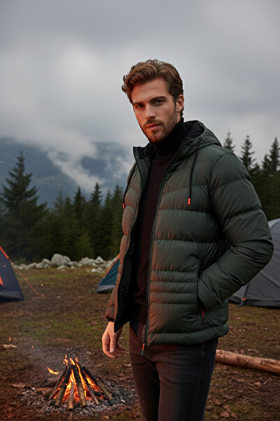 Buratti معطف رجالي بغطاء للرأس بجيب بسحاب وقصة ضيقة 6490001