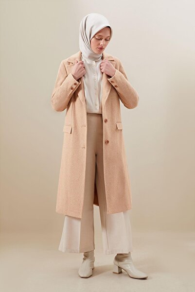 Levidor معطف كاميل بأزرار على الجهتين ذو الياقات