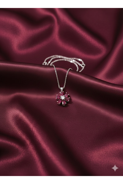 NAS fashion Lotus Çiçeği Kırmızı Taşlı Kolye Tutkunun Ve Zarafetin Simgesi