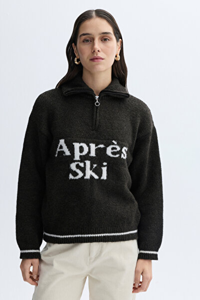 Mudo Loose Fit Zip-Up Stand-Up Collar Sweatshirt