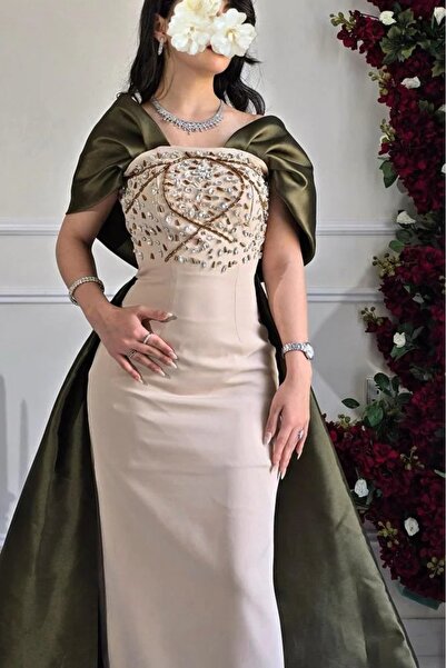 BURGUNDY فستان باربي مطرز يدوي بوشاح ميكادو -براند برغندي