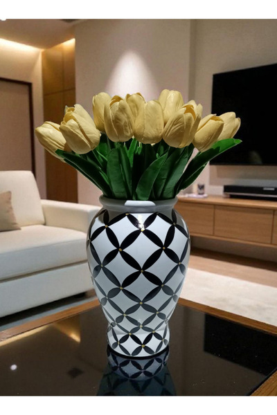 VERA HOME DECOR Ceramic, Hand-Painted Decorative Object, Vase Shah Cube.