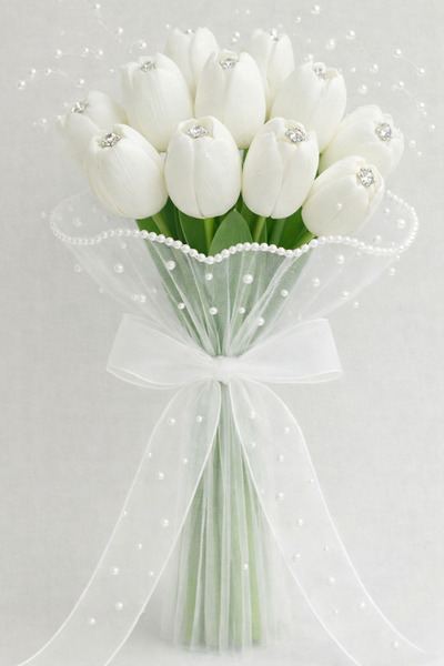 Bioren Tüllü İnci Detaylı Islak Lale Gelin Buketi, Gelin Çiçeği (Yaka Çiçeği ...