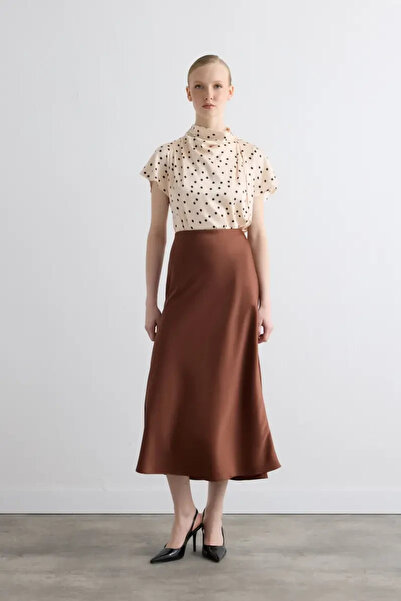 Gusto Verev Cut Long Satin Skirt - Tan