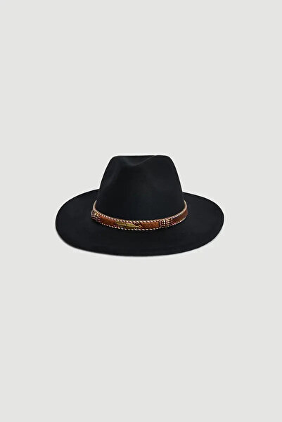 Gusto Pălărie Fedora cu accesorii din piele artificială - Negru