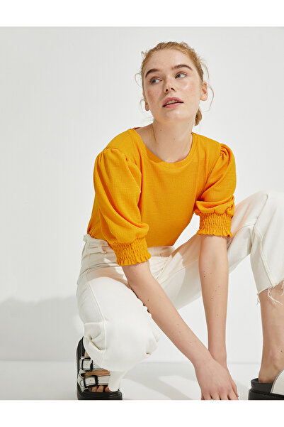 Koton Γυναικείο T-shirt με πορτοκαλί λαιμόκοψη