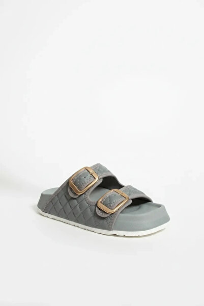 Sivarro Quilted Buckle Home Outdoor Women's Slippers – Gray