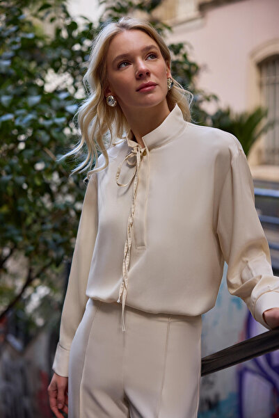 Touché Privé Satin tunic