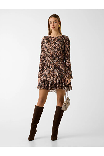 Guess Long Sleeve Ilenia Pleated Women's Multicolor Dress W6Rk37Wj712-Pm66