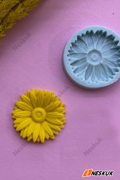 Neskuk Sunflower Silicone Mold Fondant Mold Dough Shaper Halva Mold