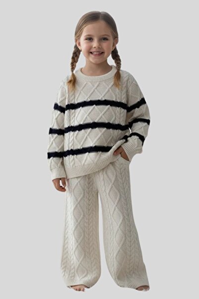 wakawakakidsstore Set fete tricotate cu model dungi