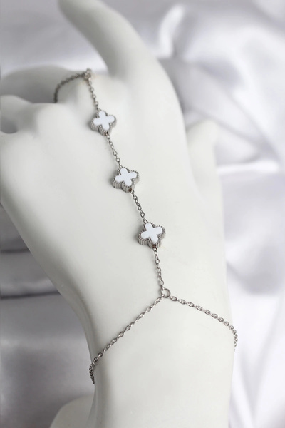 shopwave ساعة نسائية من الفولاذ 316L بلون فضي وتصميم البرسيم الأبيض