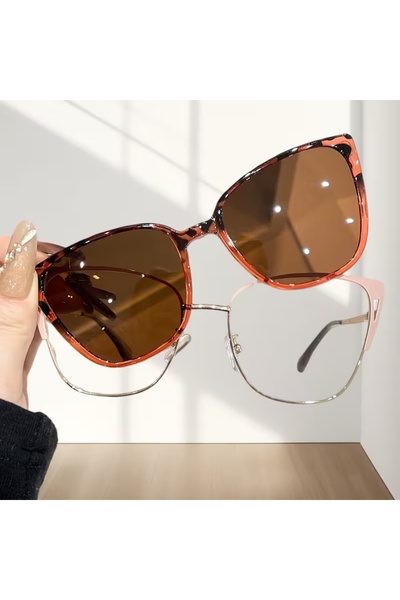 Olivier Philippe 2 in 1 Clip-On (Sunglasses - Blue Light Protection) Glasses Set