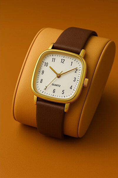 sezerekspres Women's Leather Wristwatch