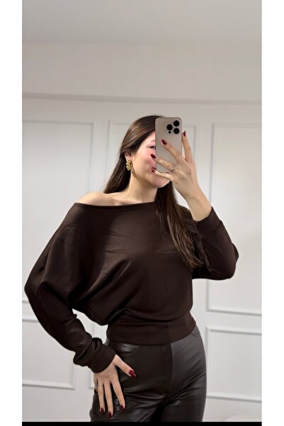 MODA KADIN DÜŞÜK OMUZ DETAY KAHVERENGİ BLUZ