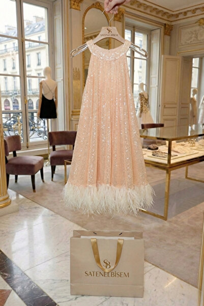 Paradise Collection Moda Evi Payetli Tüylü Parti Saten Elbise