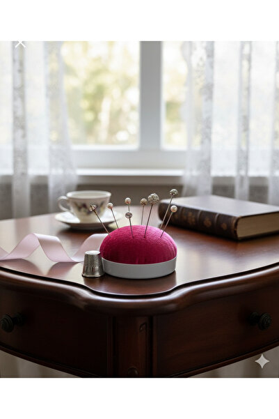 MİNELEŞARP34 Kadife dokulu pratik iğnelik. 1 adet .Renkli karışık gönderim sa...