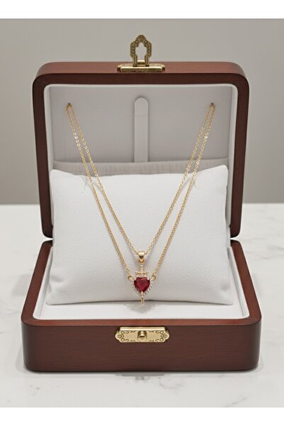 Xido ALTIN Gümüş Renk Kırmızı Taş Kalp Kılıç Çift Kolyesi Çelik Kolye SEVGİLİ...