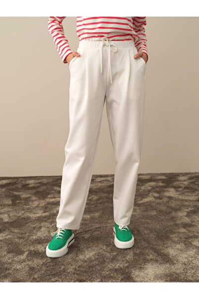 Xint Kadın Kırık Beyaz Pamuk Dokulu Regular Fit Sweat Pantolon