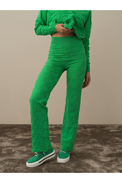 Xint Kadın Yeşil Formunu Koruyan Oversize Pantolon