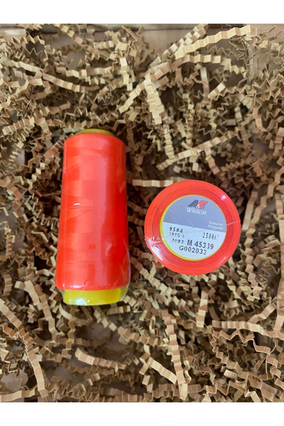 BİGÜMEX Домашній оверлок-нитка 2500 м