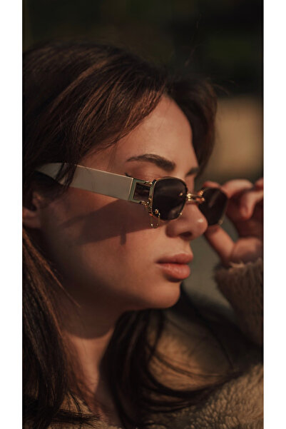 Angel Eyes Rectangular Cream Pierced Unisex Sunglasses Yw8032L-A