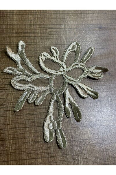 Gönülden Tasarım Aplicat din frunze de guipur galben auriu 18x17 cm